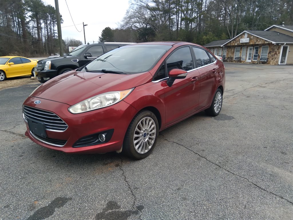 2016 Ford Fiesta Titanium's photo
