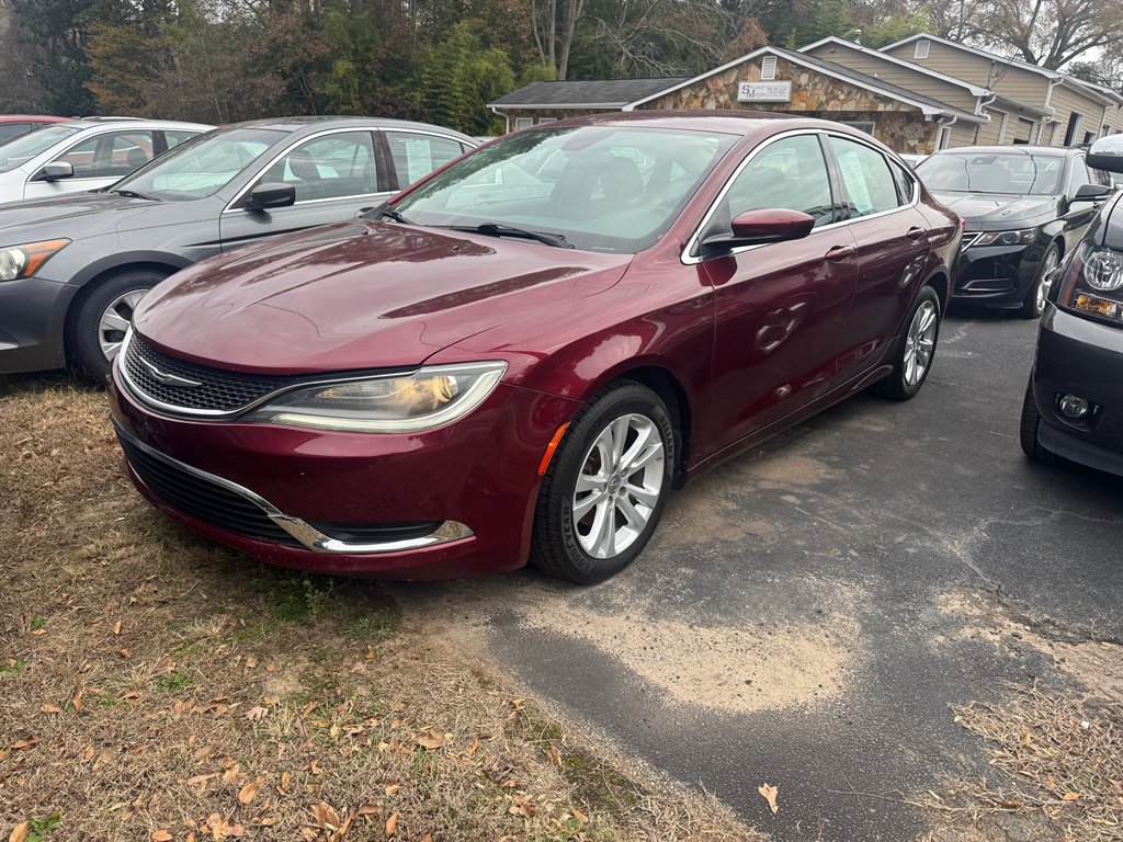 2015 Chrysler 200 Limited's photo