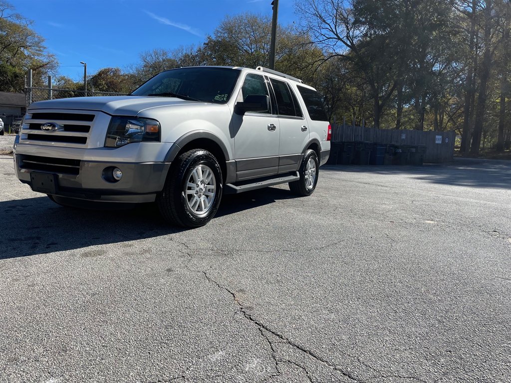 2012 Ford Expedition XLT's photo